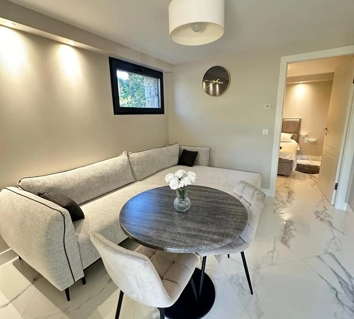 Tres Rare! Bel Appartement 38 M2 Domaine Prive Vallauris