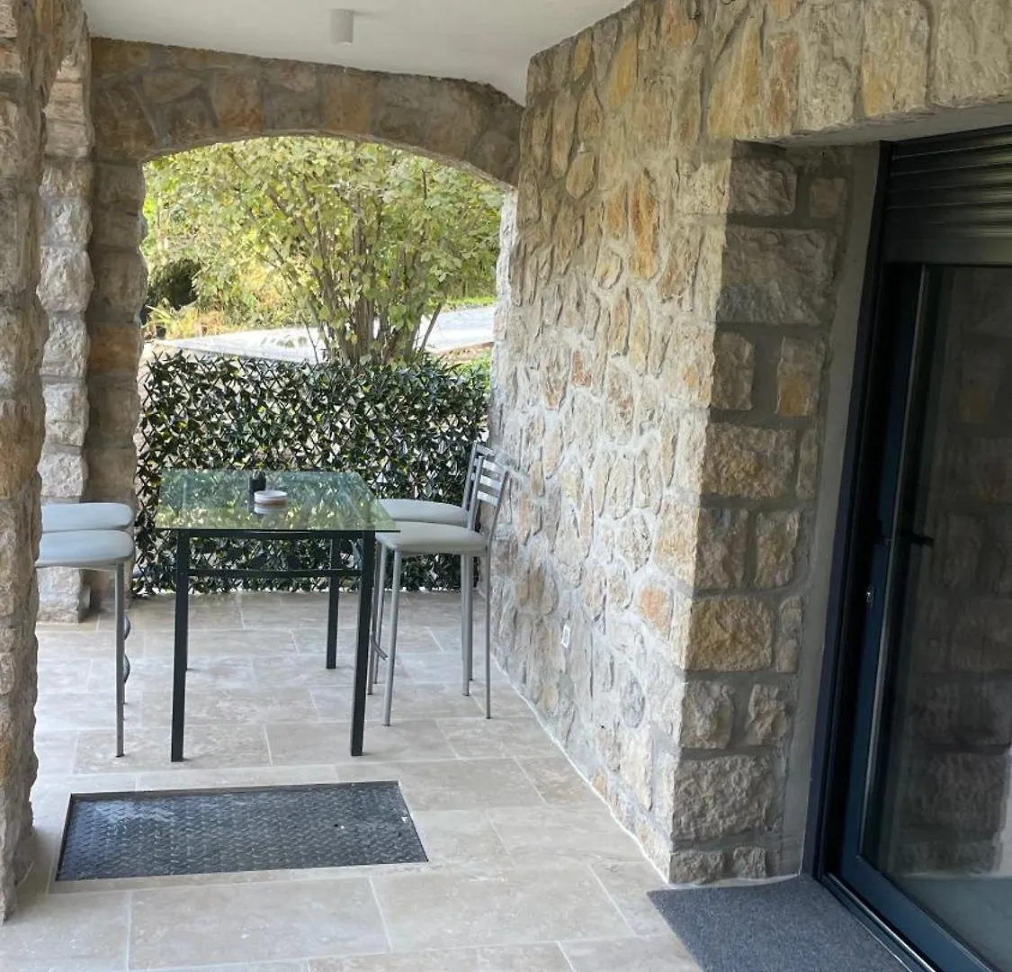 Tres Rare! Bel Appartement 38 M2 Domaine Prive Vallauris